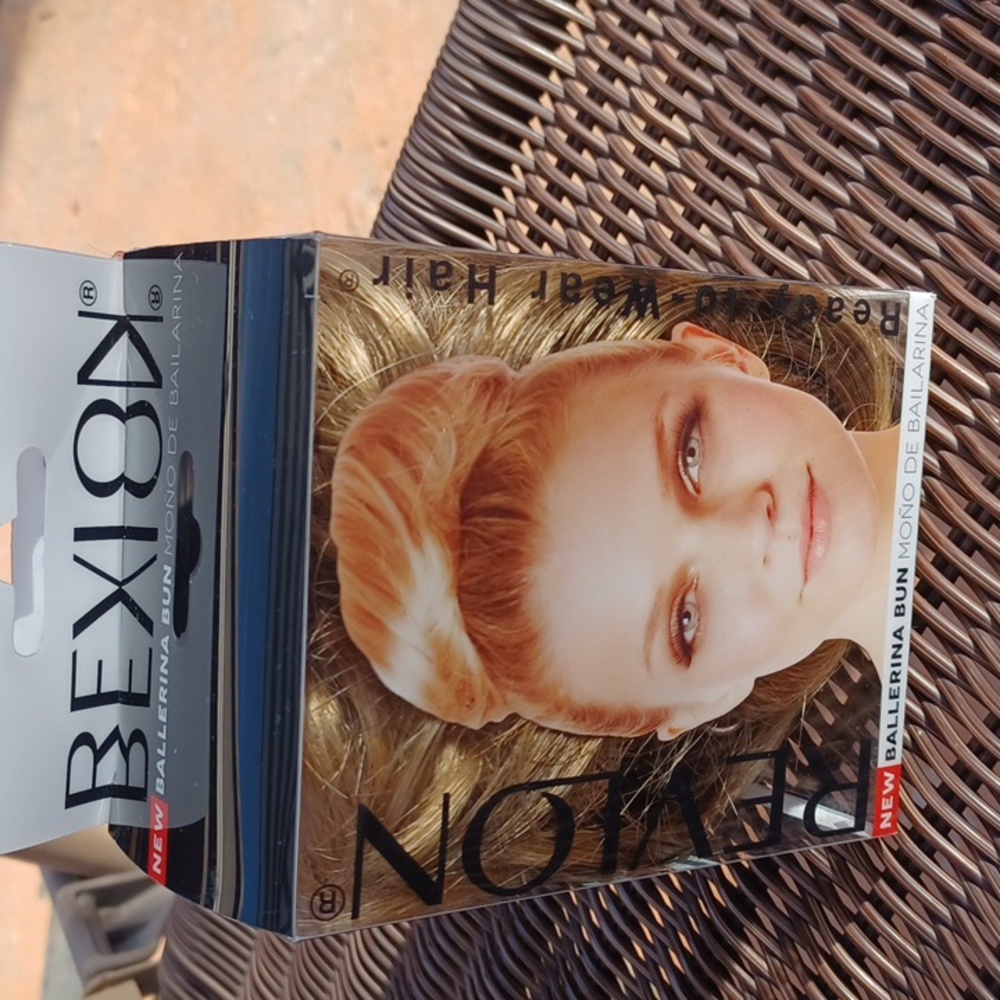 Revlon Ballerina Bun in Frosted